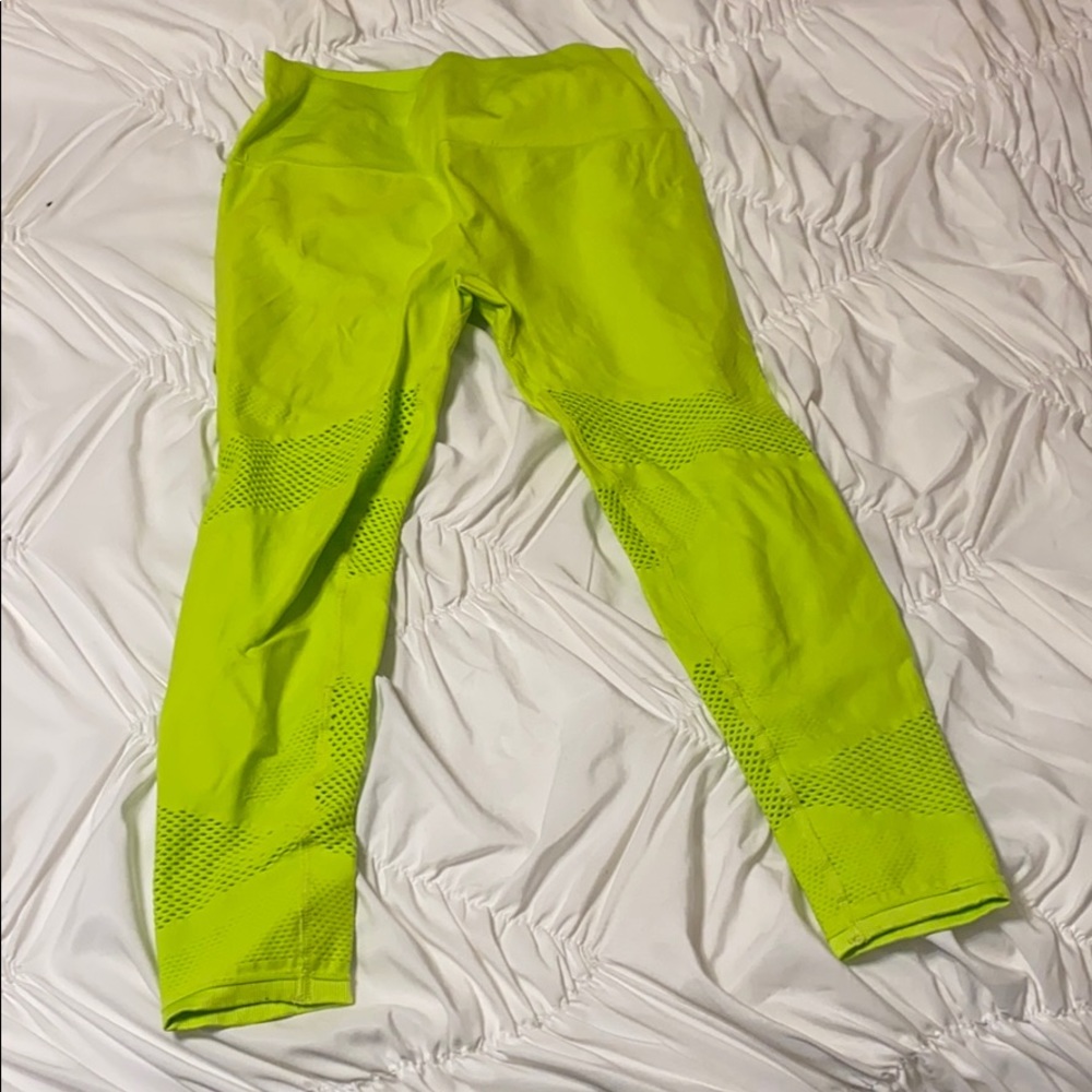 Fabletics Set. Never Been Worn! - image 3